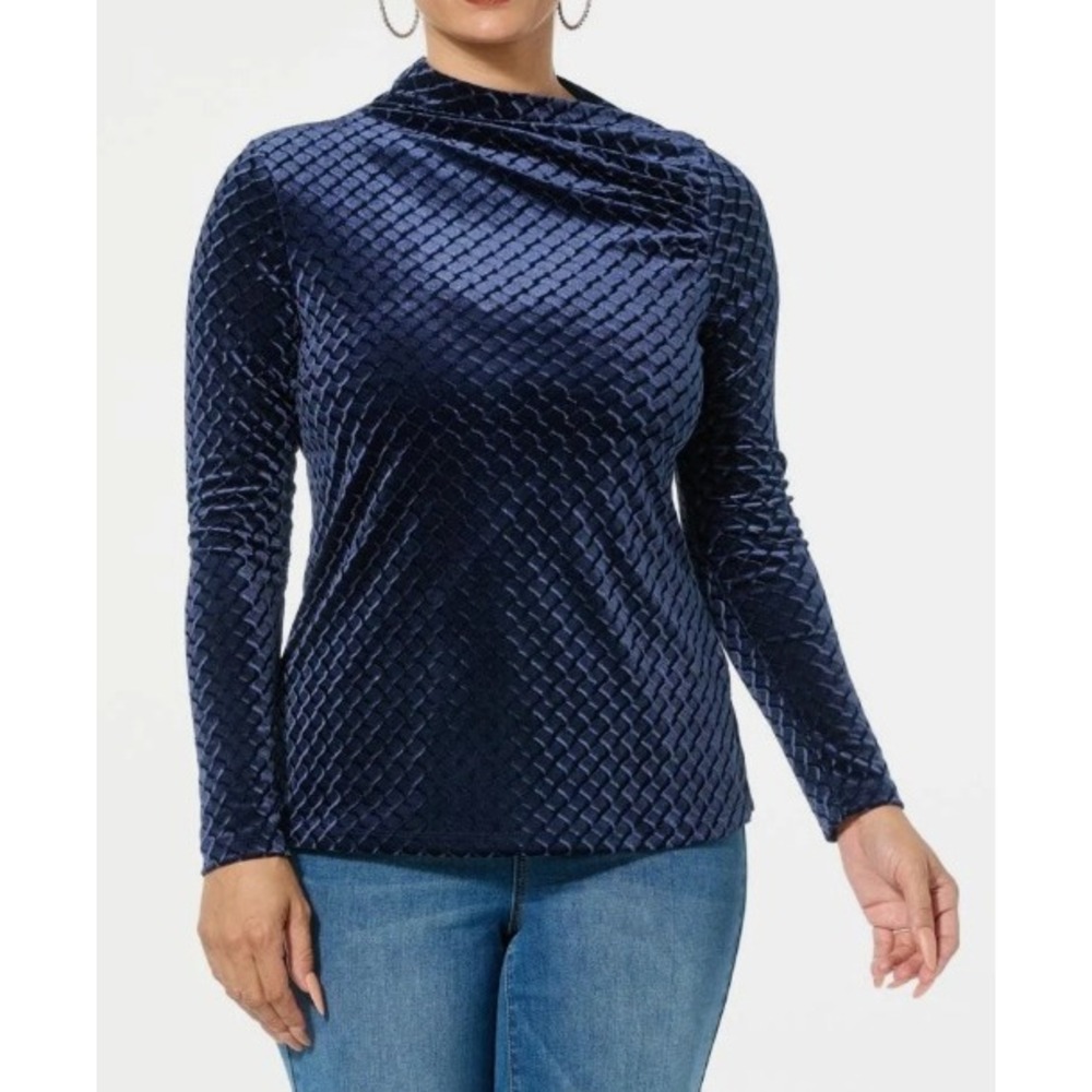 New DG2 by Diane Gilman 1X Navy Asymmetric Cowl Neck Long-Sleeve Velvet Top